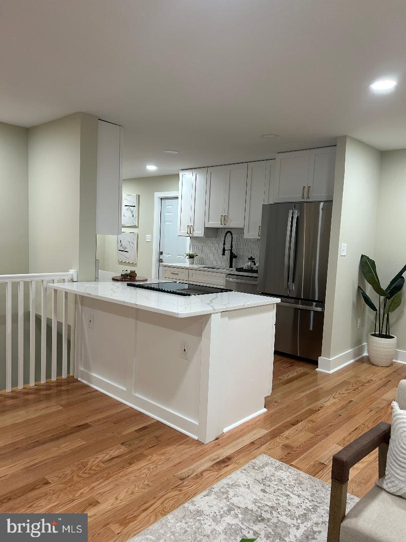 8108 KINGS POINT, SPRINGFIELD, Virginia 22153, 4 Bedrooms Bedrooms, ,3 BathroomsBathrooms,Residential,For sale,8108 KINGS POINT,VAFX2258524 MLS # VAFX2258524