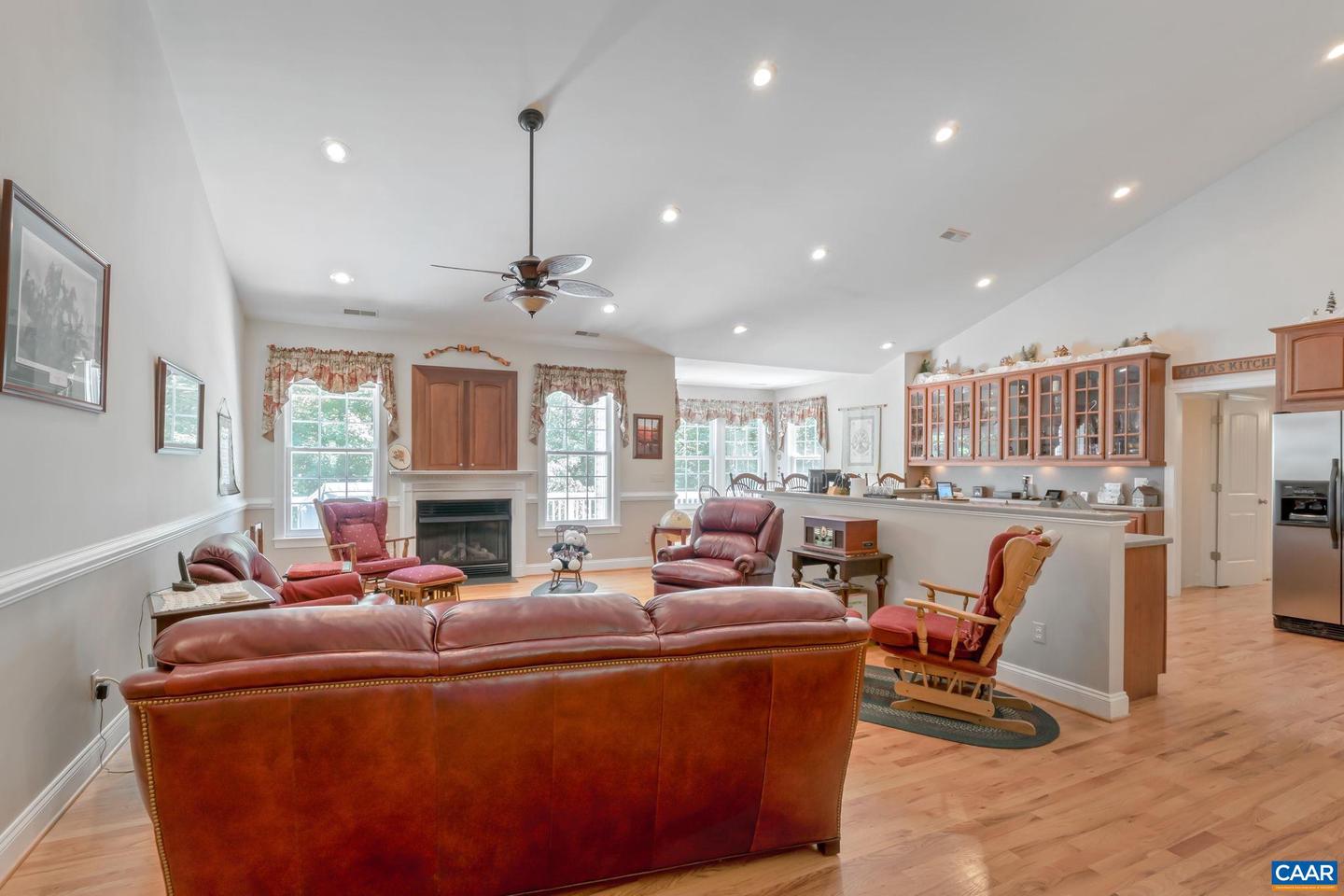 27 KINGSWOOD RD, PALMYRA, Virginia 22963, 4 Bedrooms Bedrooms, ,3 BathroomsBathrooms,Residential,For sale,27 KINGSWOOD RD,667290 MLS # 667290