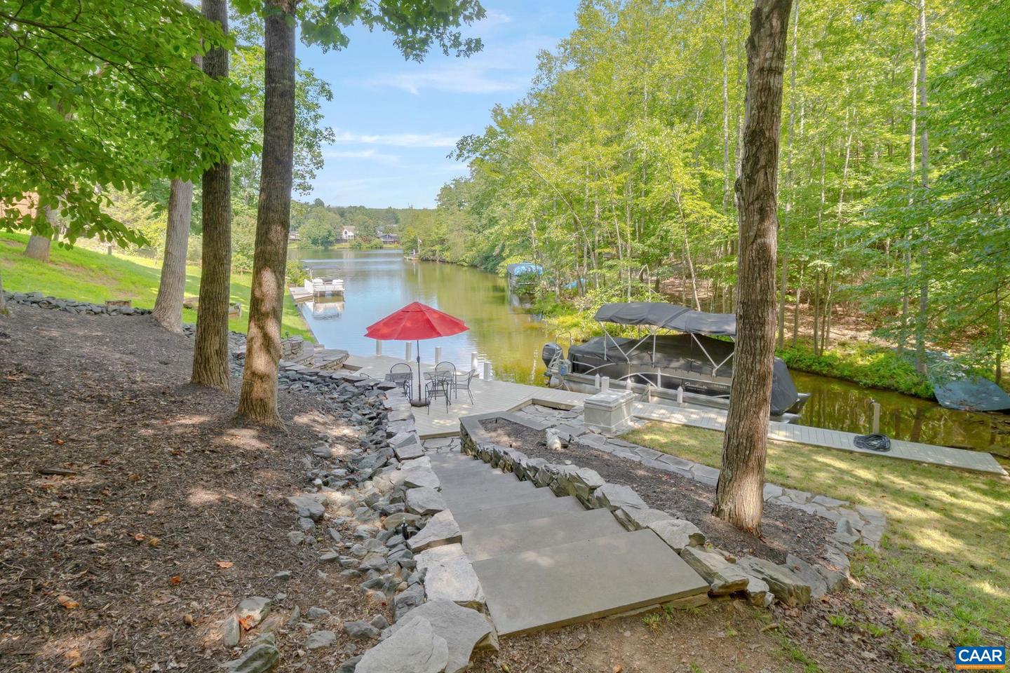 27 KINGSWOOD RD, PALMYRA, Virginia 22963, 4 Bedrooms Bedrooms, ,3 BathroomsBathrooms,Residential,For sale,27 KINGSWOOD RD,667290 MLS # 667290