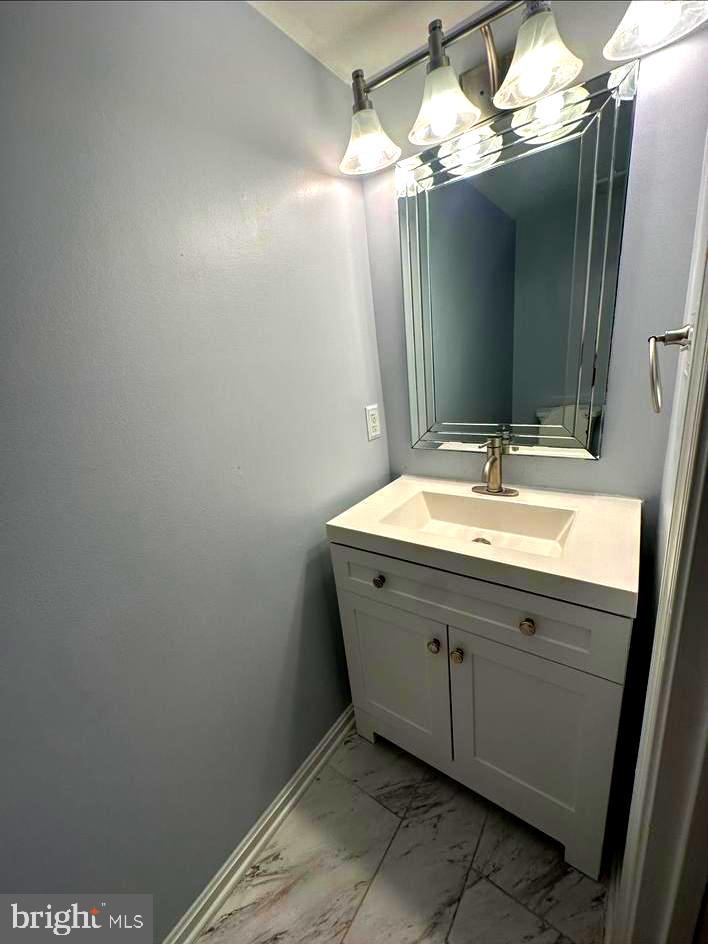 43183 GLENELDER TER, ASHBURN, Virginia 20147, 4 Bedrooms Bedrooms, ,3 BathroomsBathrooms,Residential,For sale,43183 GLENELDER TER,VALO2103530 MLS # VALO2103530