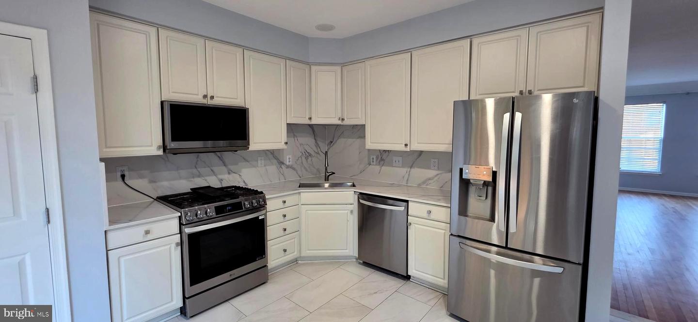 43183 GLENELDER TER, ASHBURN, Virginia 20147, 4 Bedrooms Bedrooms, ,3 BathroomsBathrooms,Residential,For sale,43183 GLENELDER TER,VALO2103530 MLS # VALO2103530