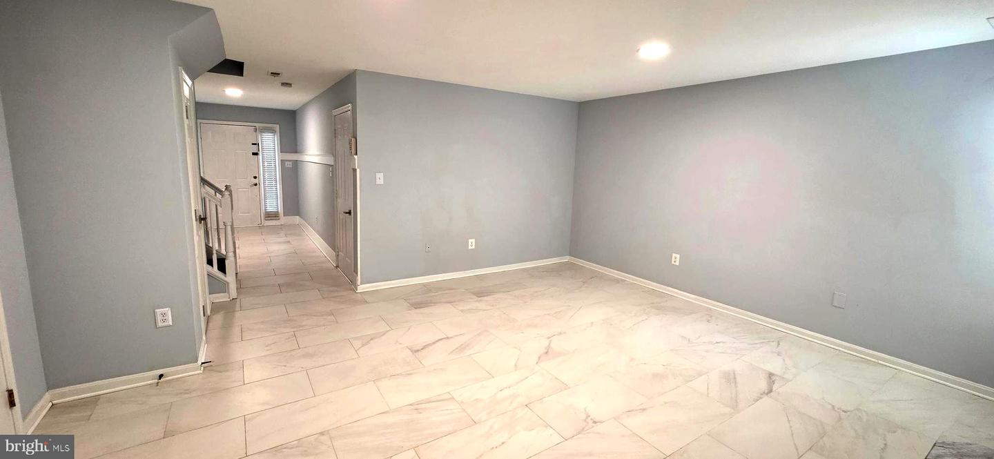 43183 GLENELDER TER, ASHBURN, Virginia 20147, 4 Bedrooms Bedrooms, ,3 BathroomsBathrooms,Residential,For sale,43183 GLENELDER TER,VALO2103530 MLS # VALO2103530