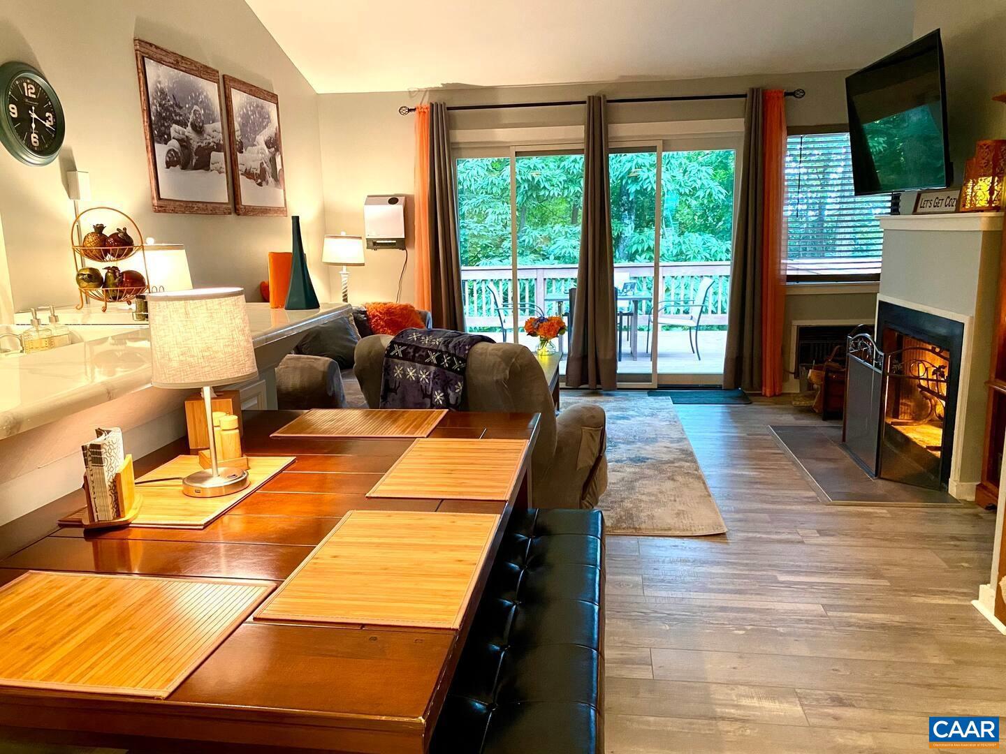 649 WHITE OAK CONDOS, WINTERGREEN RESORT, Virginia 22967, 2 Bedrooms Bedrooms, ,2 BathroomsBathrooms,Residential,For sale,649 WHITE OAK CONDOS,667298 MLS # 667298