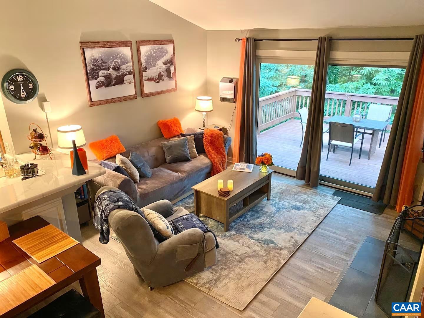 649 WHITE OAK CONDOS, WINTERGREEN RESORT, Virginia 22967, 2 Bedrooms Bedrooms, ,2 BathroomsBathrooms,Residential,For sale,649 WHITE OAK CONDOS,667298 MLS # 667298