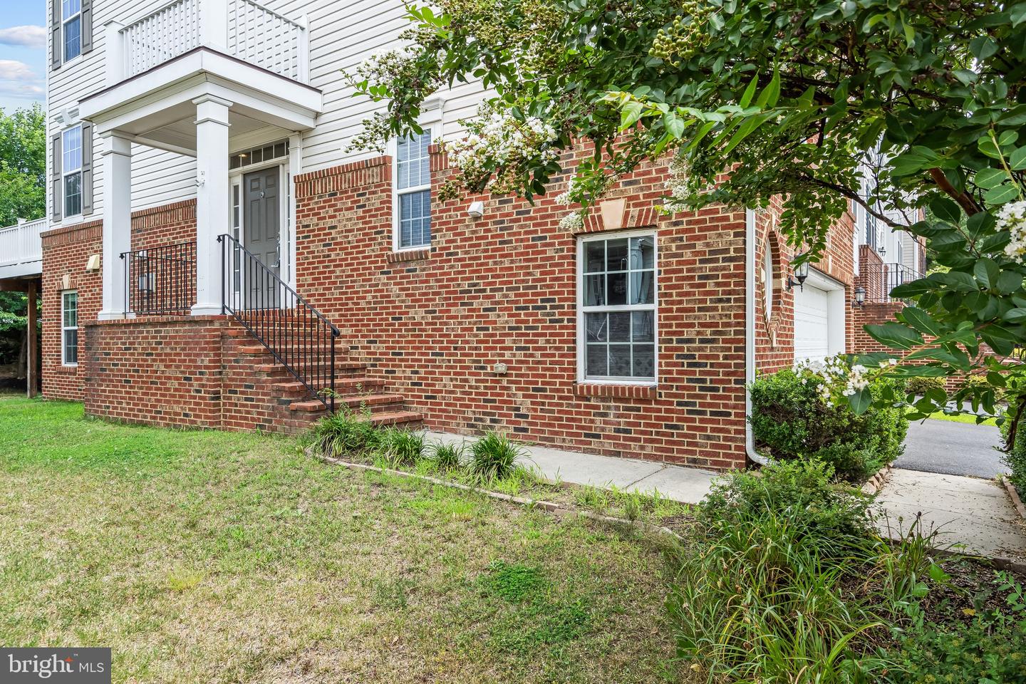 25053 PRAIRIE FIRE SQ, ALDIE, Virginia 20105, 3 Bedrooms Bedrooms, ,3 BathroomsBathrooms,Residential,For sale,25053 PRAIRIE FIRE SQ,VALO2103550 MLS # VALO2103550