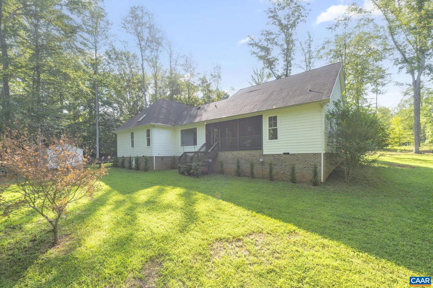 242 BOWLERS MILL LN, GORDONSVILLE, Virginia 22942, 3 Bedrooms Bedrooms, ,2 BathroomsBathrooms,Residential,For sale,242 BOWLERS MILL LN,667300 MLS # 667300