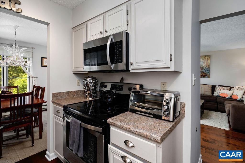 2046 STONE RIDGE CONDOS, WINTERGREEN RESORT, Virginia 22967, 3 Bedrooms Bedrooms, ,3 BathroomsBathrooms,Residential,For sale,2046 STONE RIDGE CONDOS,667306 MLS # 667306
