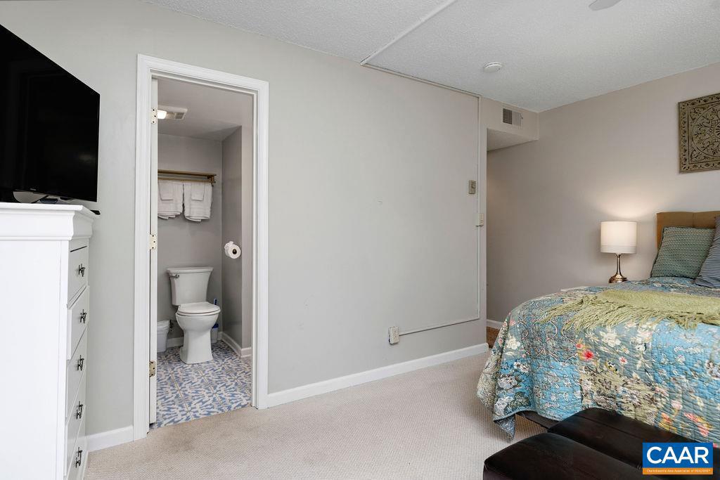 2046 STONE RIDGE CONDOS, WINTERGREEN RESORT, Virginia 22967, 3 Bedrooms Bedrooms, ,3 BathroomsBathrooms,Residential,For sale,2046 STONE RIDGE CONDOS,667306 MLS # 667306