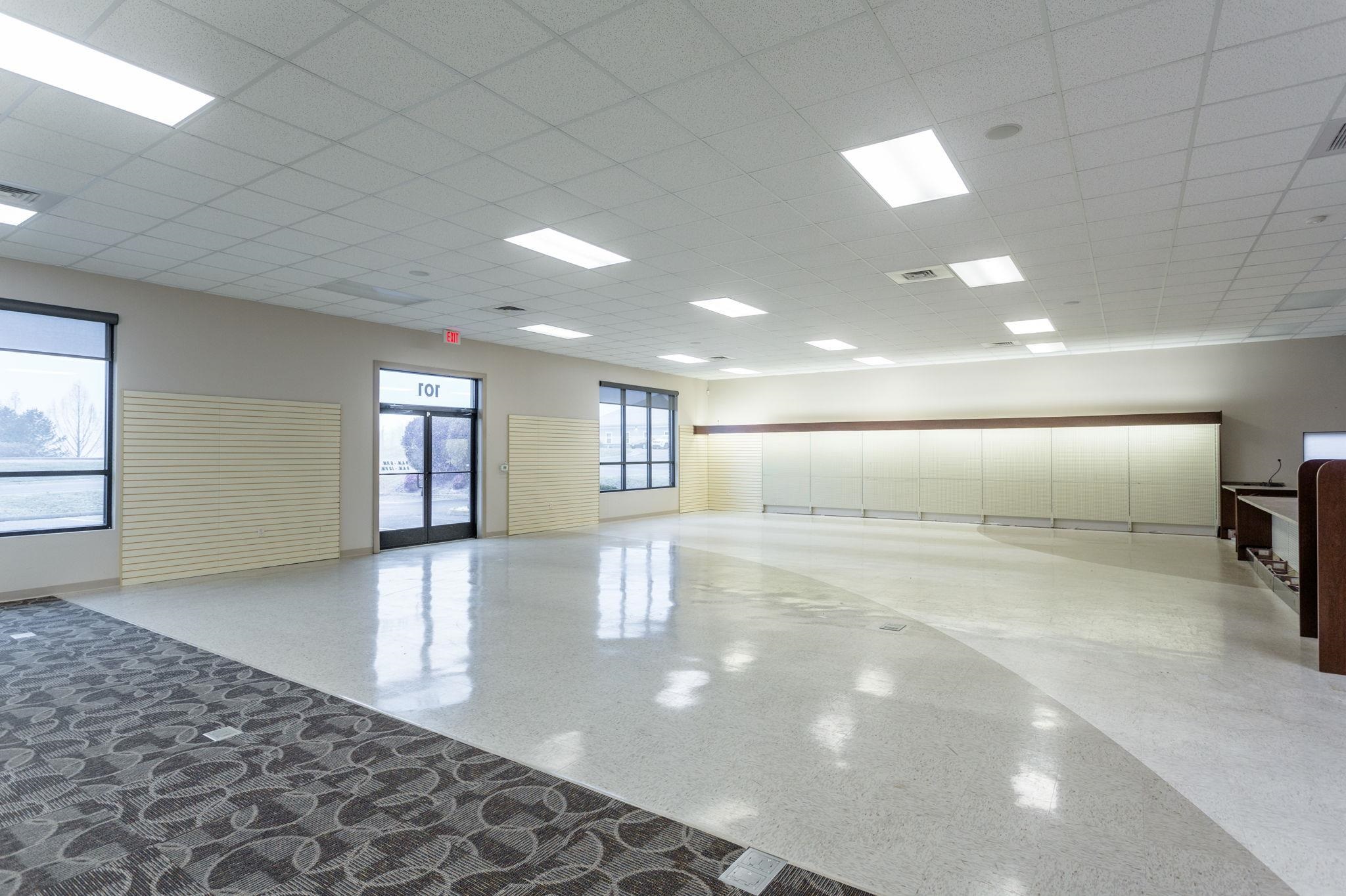 16 GOSNELL CROSSING, STAUNTON, Virginia 24401, ,Commercial,16 GOSNELL CROSSING,667308 MLS # 667308