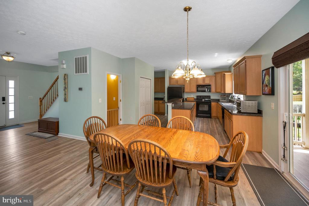 35326 GOSLING LN, LOCUST GROVE, Virginia 22508, 5 Bedrooms Bedrooms, ,4 BathroomsBathrooms,Residential,35326 GOSLING LN,VAOR2009840 MLS # VAOR2009840