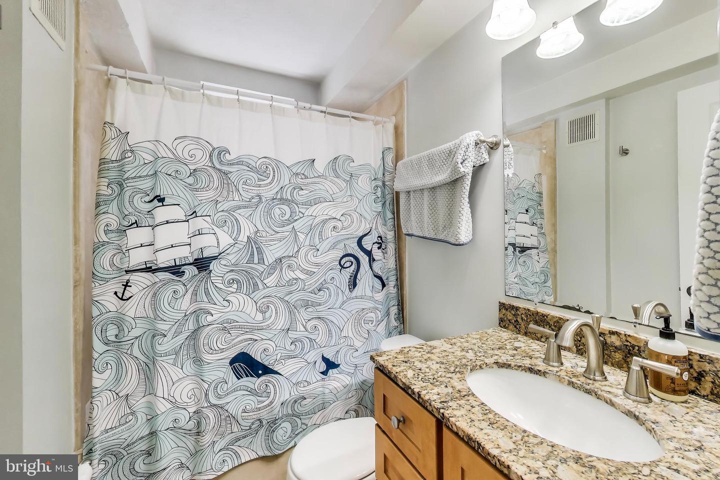 1502 13TH ST NW #1, WASHINGTON, District Of Columbia 20005, 2 Bedrooms Bedrooms, ,1 BathroomBathrooms,Residential,For sale,1502 13TH ST NW #1,DCDC2201952 MLS # DCDC2201952