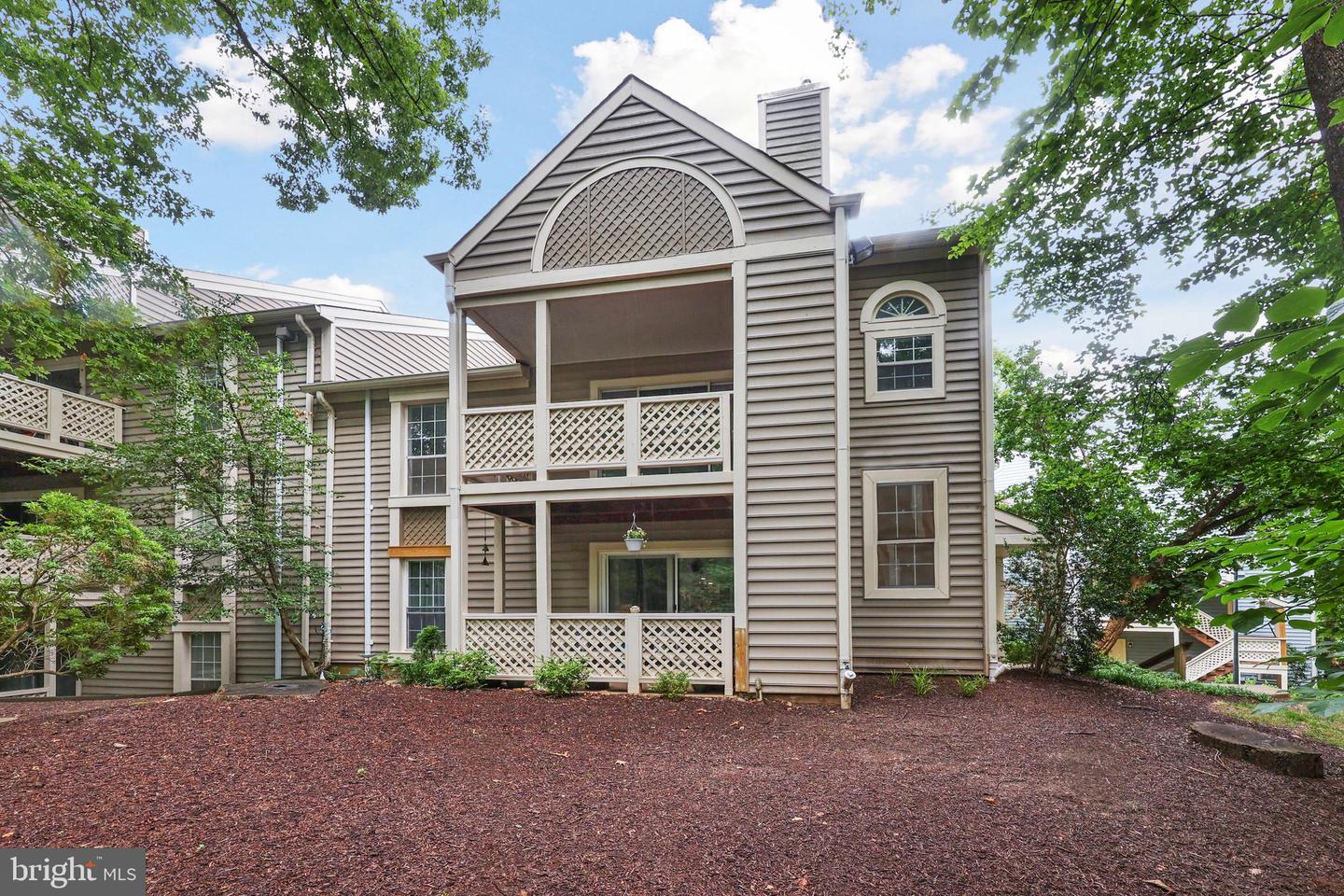 7620 WILLOW POINT DR #7620, FALLS CHURCH, Virginia 22042, 2 Bedrooms Bedrooms, ,2 BathroomsBathrooms,Residential,For sale,7620 WILLOW POINT DR #7620,VAFX2245570 MLS # VAFX2245570