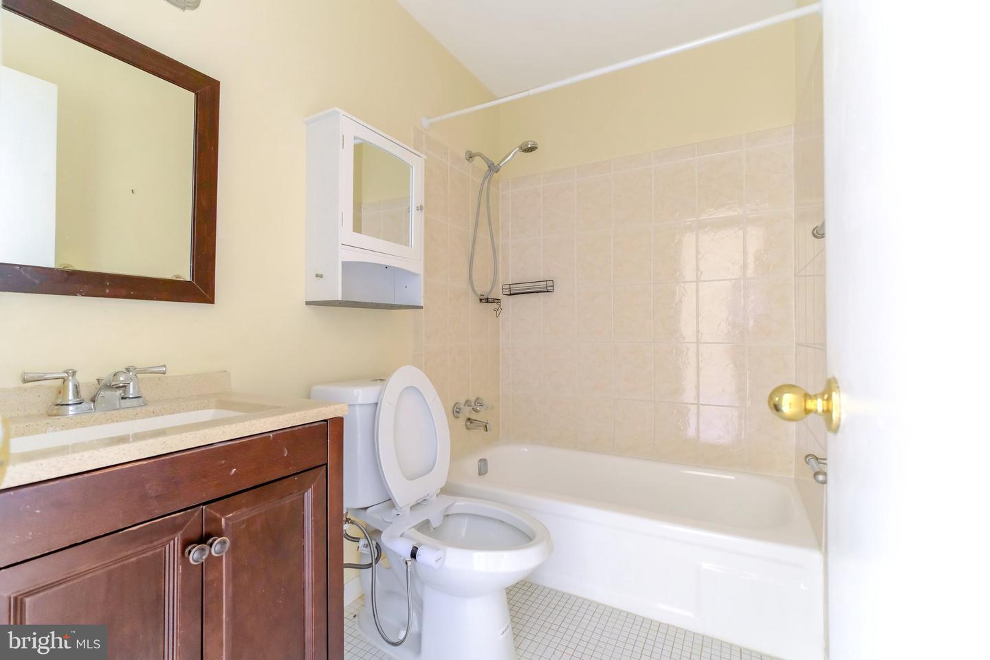 12843 CARA DR, WOODBRIDGE, Virginia 22192, 3 Bedrooms Bedrooms, ,2 BathroomsBathrooms,Residential,For sale,12843 CARA DR,VAPW2096480 MLS # VAPW2096480
