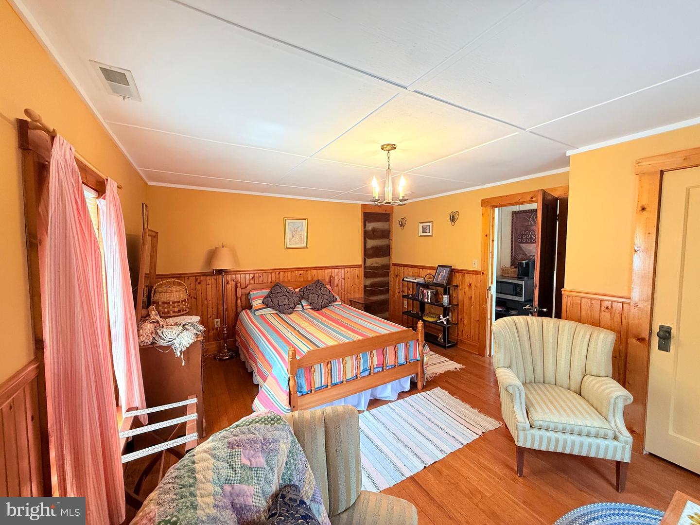 12509 SAM SNEAD HWY, WARM SPRINGS, Virginia 24484, 6 Bedrooms Bedrooms, 12 Rooms Rooms,3 BathroomsBathrooms,Residential,For sale,12509 SAM SNEAD HWY,VABT2000038 MLS # VABT2000038