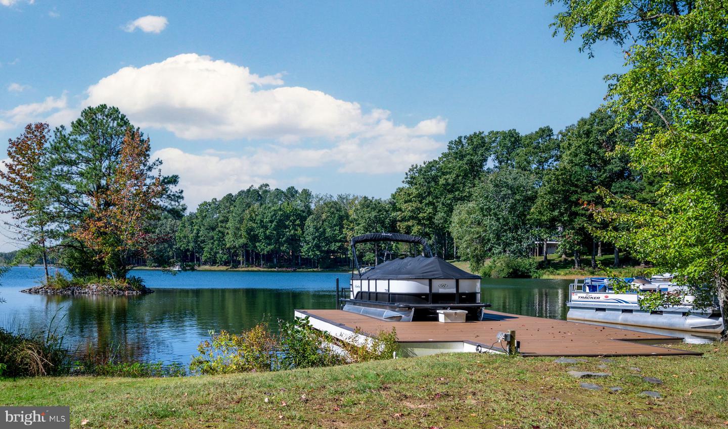 11204 FAWN LAKE PKWY, SPOTSYLVANIA, Virginia 22551, 5 Bedrooms Bedrooms, ,4 BathroomsBathrooms,Residential,For sale,11204 FAWN LAKE PKWY,VASP2033926 MLS # VASP2033926