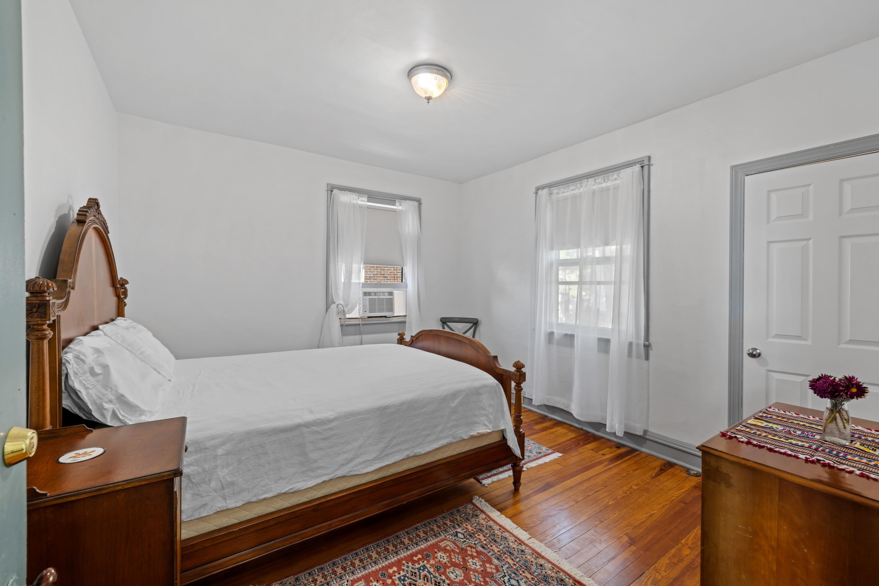 501 W FREDERICK ST, STAUNTON, Virginia 24401, 4 Bedrooms Bedrooms, ,3 BathroomsBathrooms,Residential,Cornerstone House,501 W FREDERICK ST,667182 MLS # 667182