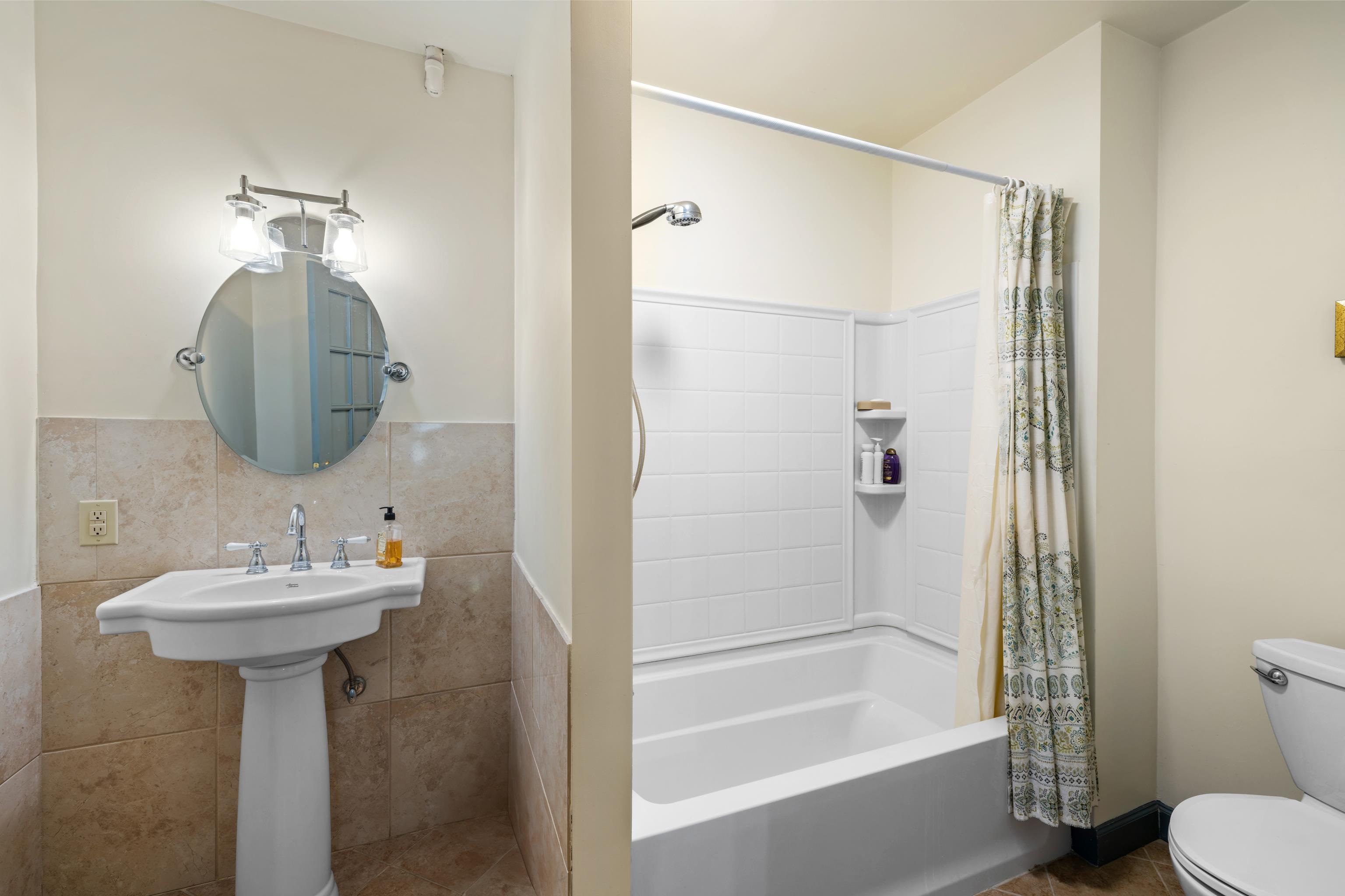 501 W FREDERICK ST, STAUNTON, Virginia 24401, 4 Bedrooms Bedrooms, ,3 BathroomsBathrooms,Residential,Cornerstone House,501 W FREDERICK ST,667182 MLS # 667182
