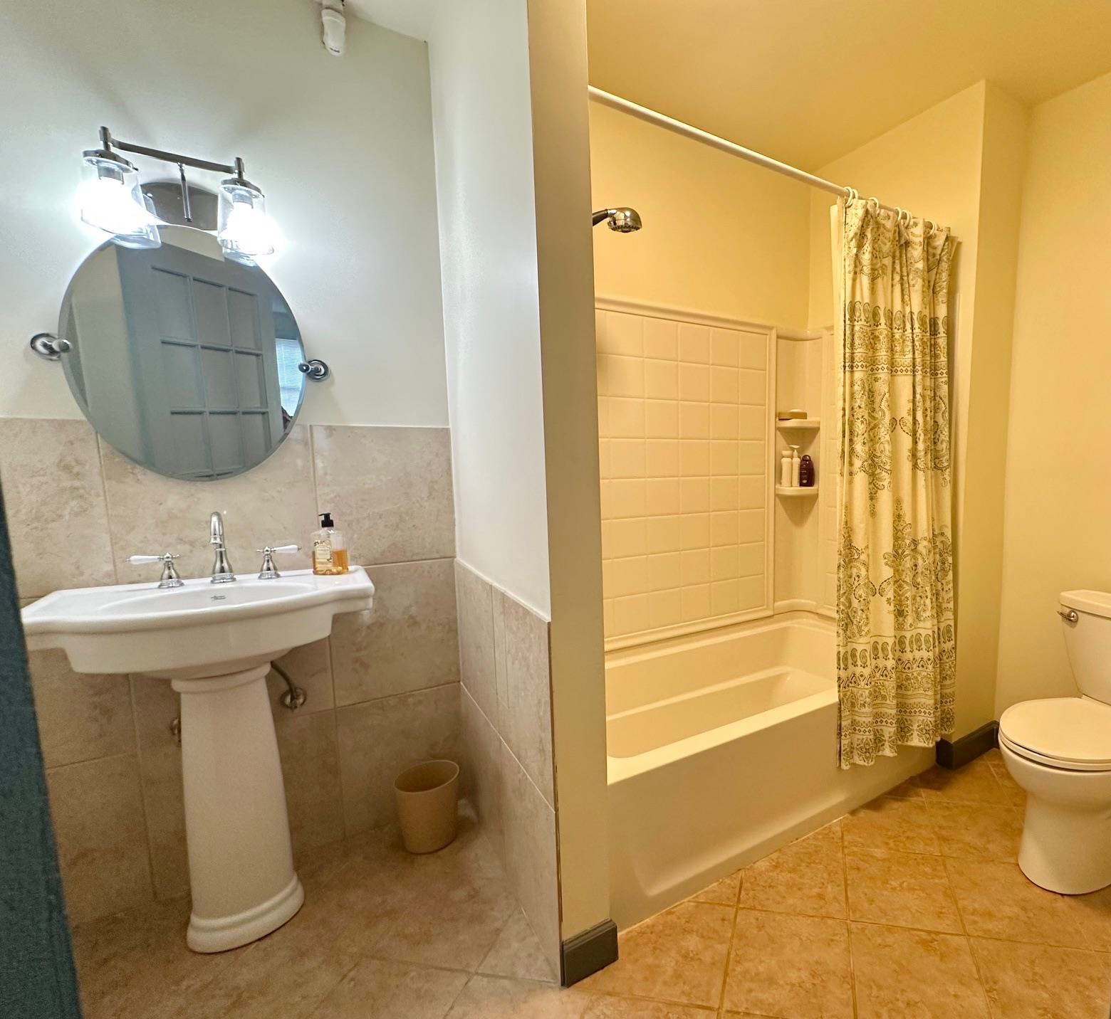 501 W FREDERICK ST, STAUNTON, Virginia 24401, 4 Bedrooms Bedrooms, ,3 BathroomsBathrooms,Residential,Cornerstone House,501 W FREDERICK ST,667182 MLS # 667182