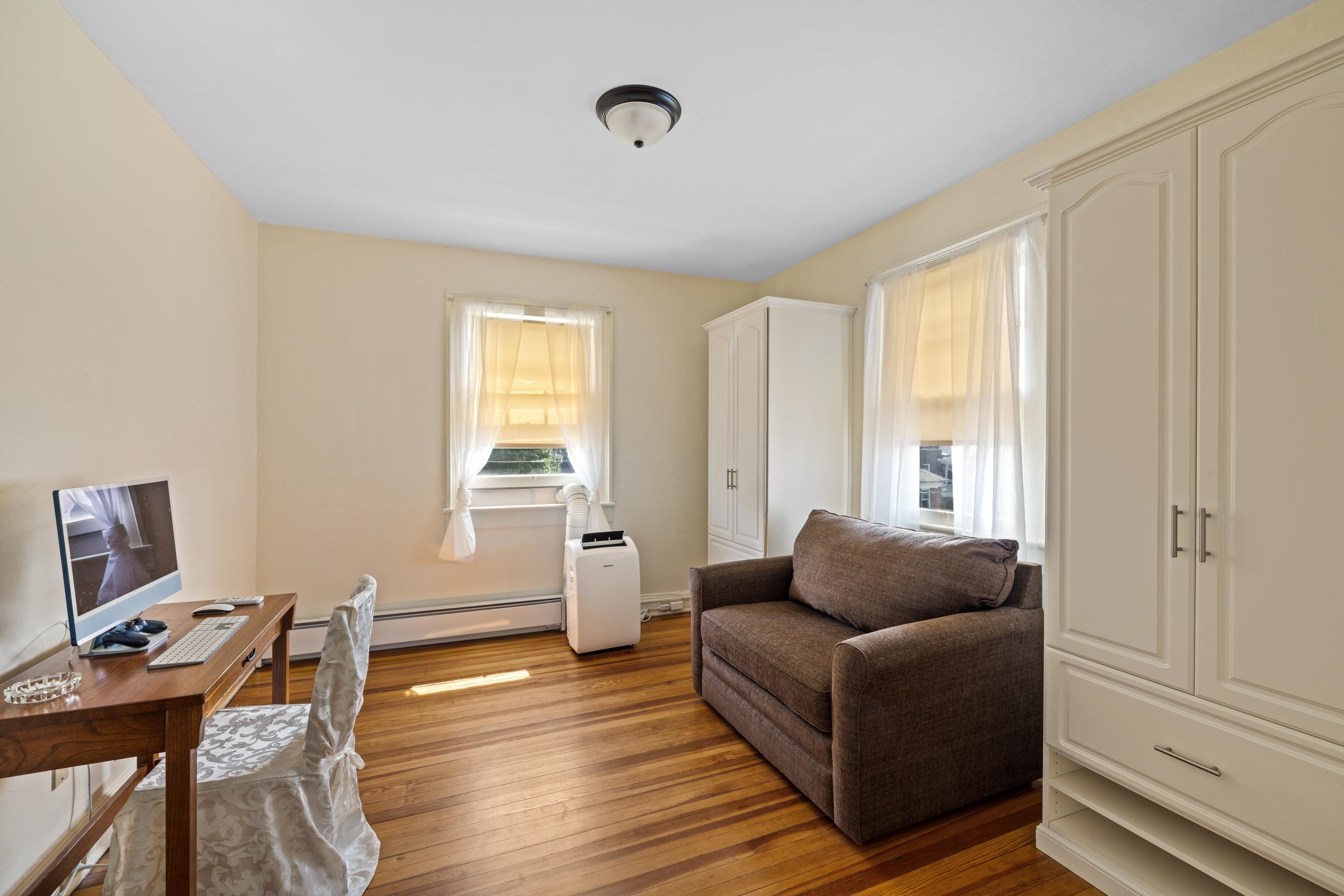 501 W FREDERICK ST, STAUNTON, Virginia 24401, 4 Bedrooms Bedrooms, ,3 BathroomsBathrooms,Residential,Cornerstone House,501 W FREDERICK ST,667182 MLS # 667182
