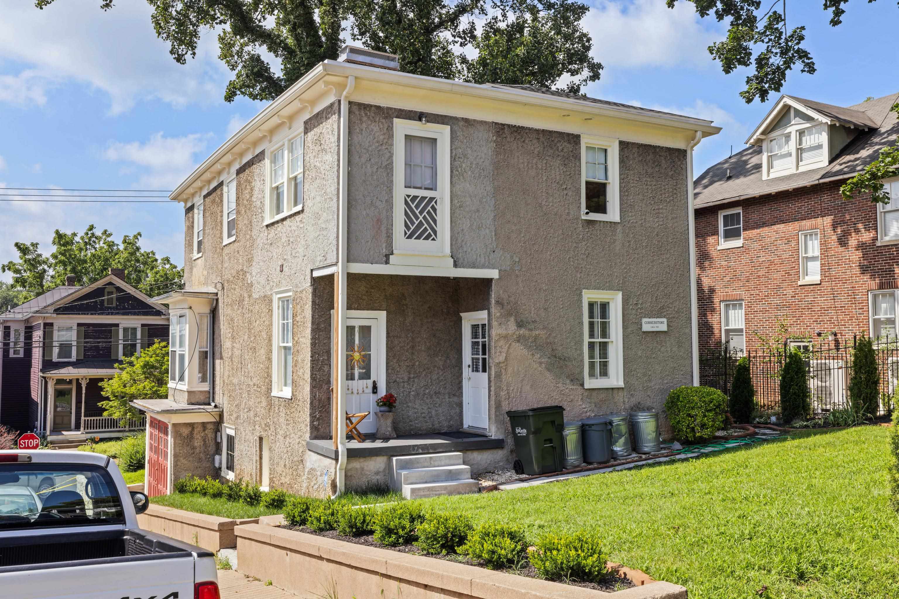 501 W FREDERICK ST, STAUNTON, Virginia 24401, 4 Bedrooms Bedrooms, ,3 BathroomsBathrooms,Residential,Cornerstone House,501 W FREDERICK ST,667182 MLS # 667182