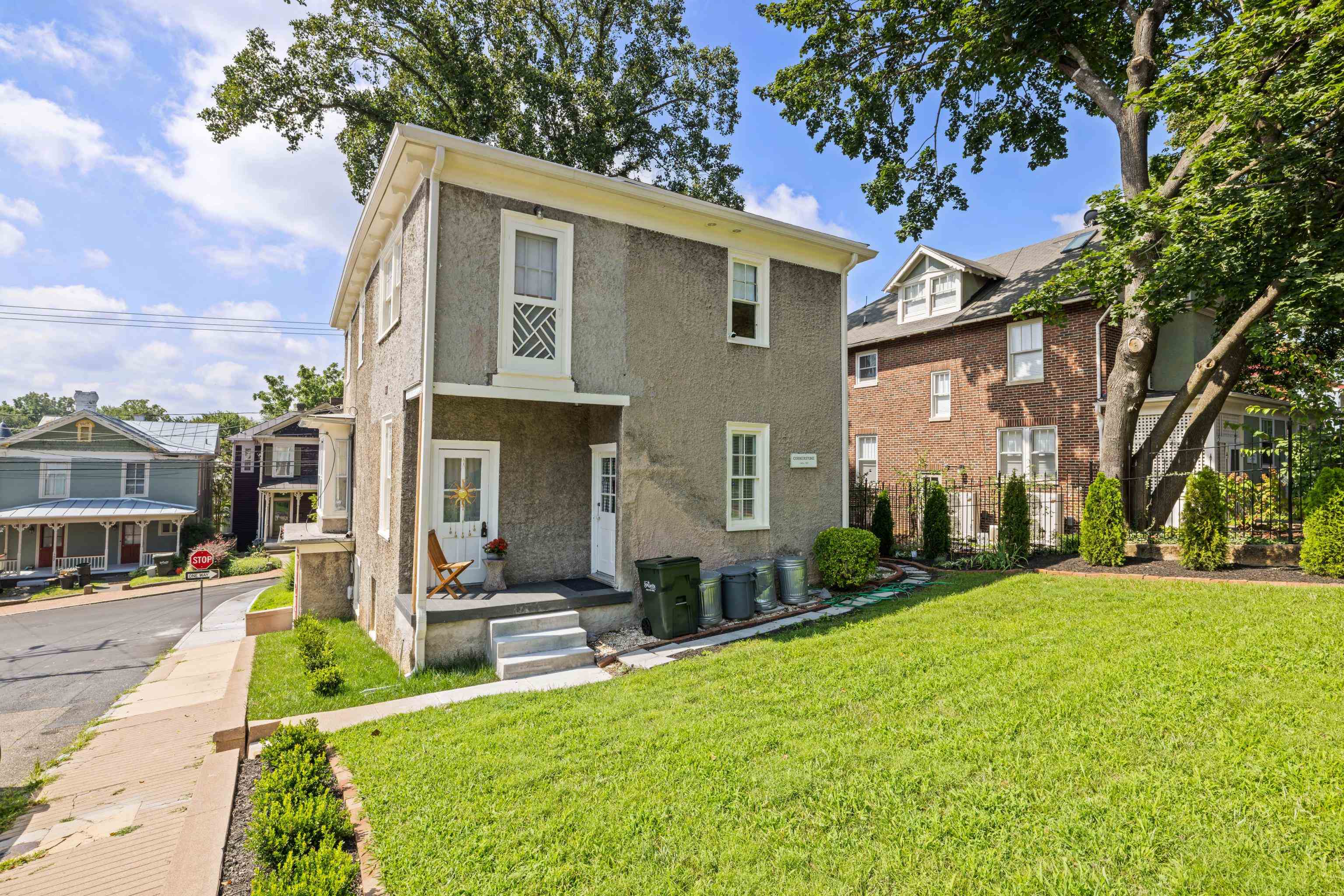 501 W FREDERICK ST, STAUNTON, Virginia 24401, 4 Bedrooms Bedrooms, ,3 BathroomsBathrooms,Residential,Cornerstone House,501 W FREDERICK ST,667182 MLS # 667182