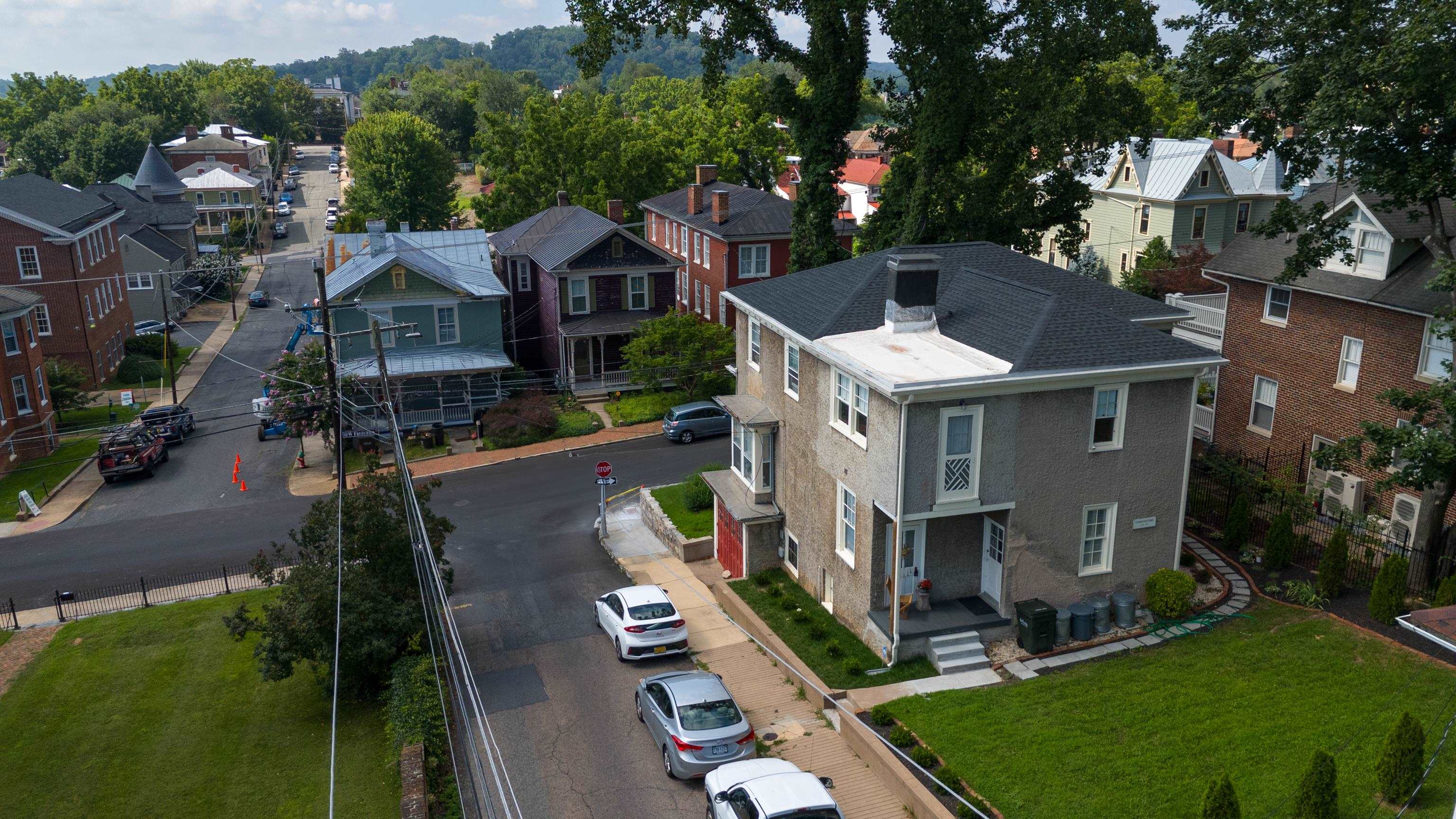 501 W FREDERICK ST, STAUNTON, Virginia 24401, 4 Bedrooms Bedrooms, ,3 BathroomsBathrooms,Residential,Cornerstone House,501 W FREDERICK ST,667182 MLS # 667182