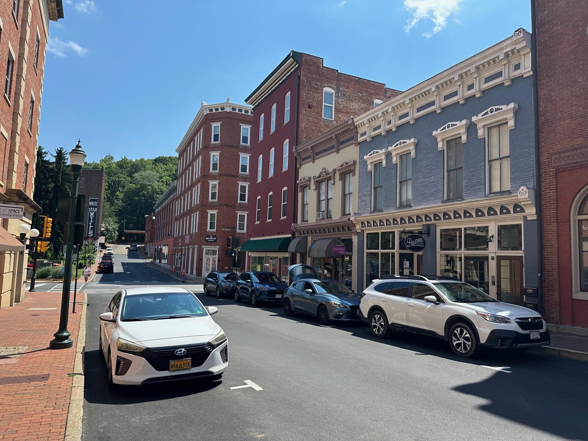 501 W FREDERICK ST, STAUNTON, Virginia 24401, 4 Bedrooms Bedrooms, ,3 BathroomsBathrooms,Residential,Cornerstone House,501 W FREDERICK ST,667182 MLS # 667182