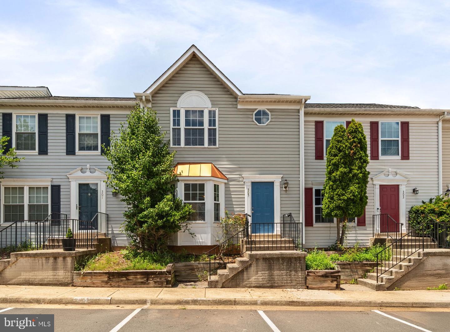 305 MOSEBY CT, MANASSAS PARK, Virginia 20111, 3 Bedrooms Bedrooms, ,3 BathroomsBathrooms,Residential,For sale,305 MOSEBY CT,VAMP2003130 MLS # VAMP2003130