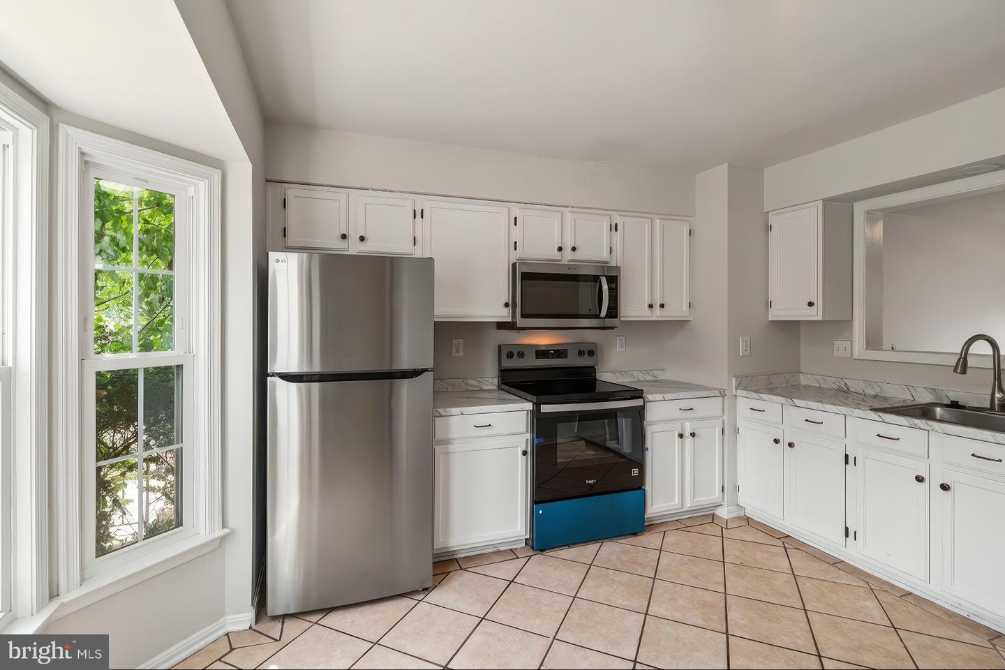 305 MOSEBY CT, MANASSAS PARK, Virginia 20111, 3 Bedrooms Bedrooms, ,3 BathroomsBathrooms,Residential,For sale,305 MOSEBY CT,VAMP2003130 MLS # VAMP2003130