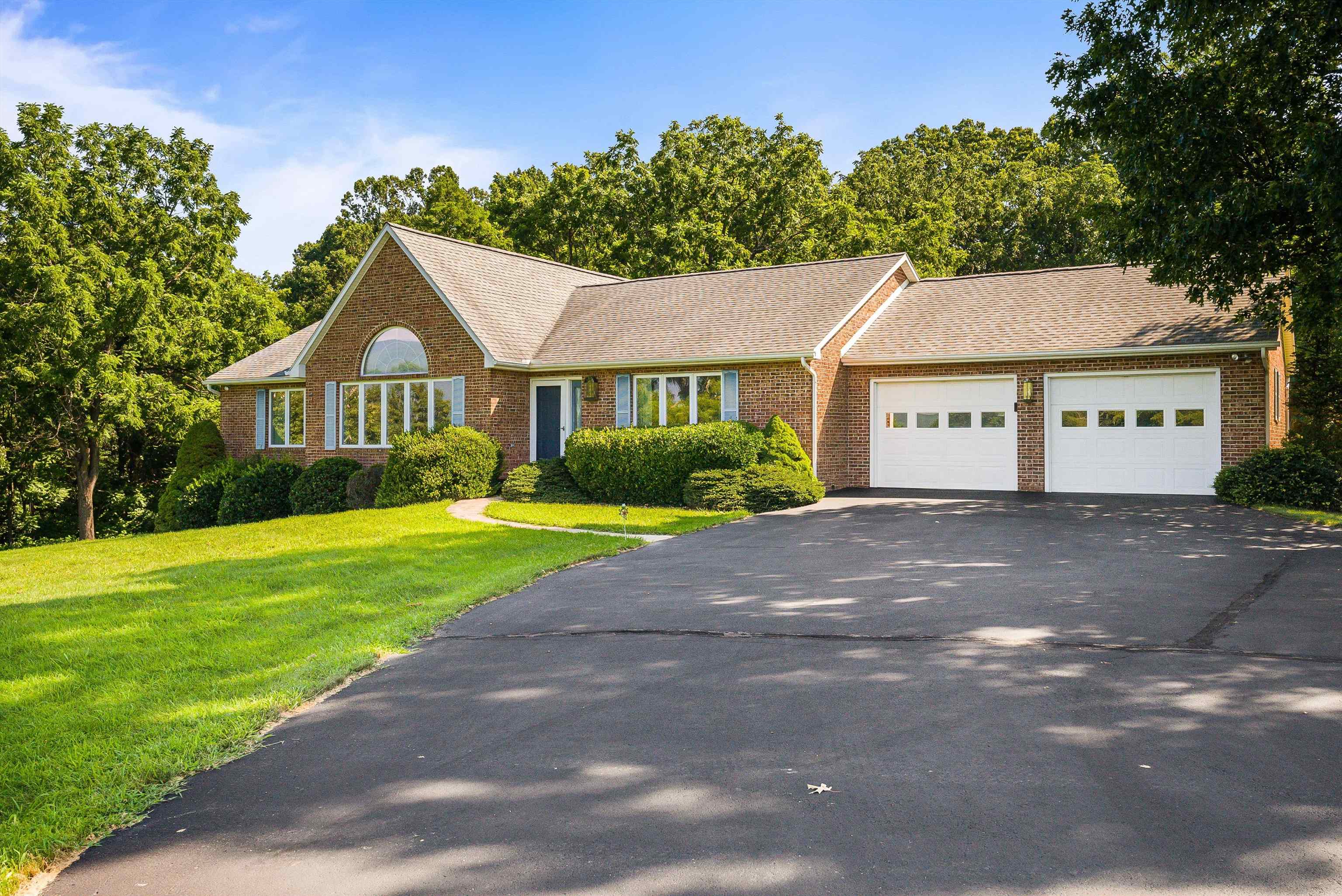 116 TALIAFERRO DR, CHURCHVILLE, Virginia 24421, 3 Bedrooms Bedrooms, ,3 BathroomsBathrooms,Residential,116 TALIAFERRO DR,667311 MLS # 667311