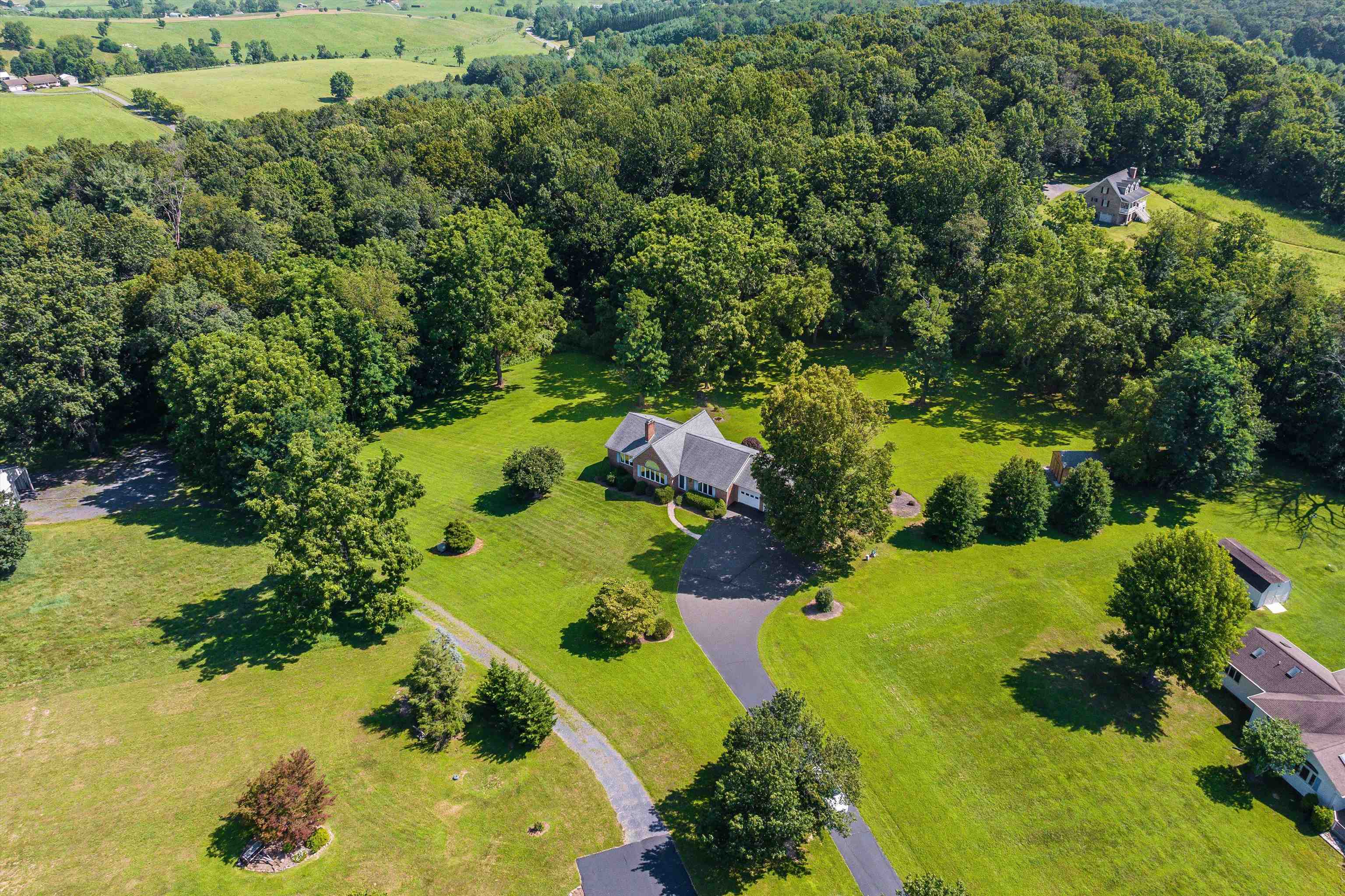 116 TALIAFERRO DR, CHURCHVILLE, Virginia 24421, 3 Bedrooms Bedrooms, ,3 BathroomsBathrooms,Residential,116 TALIAFERRO DR,667311 MLS # 667311