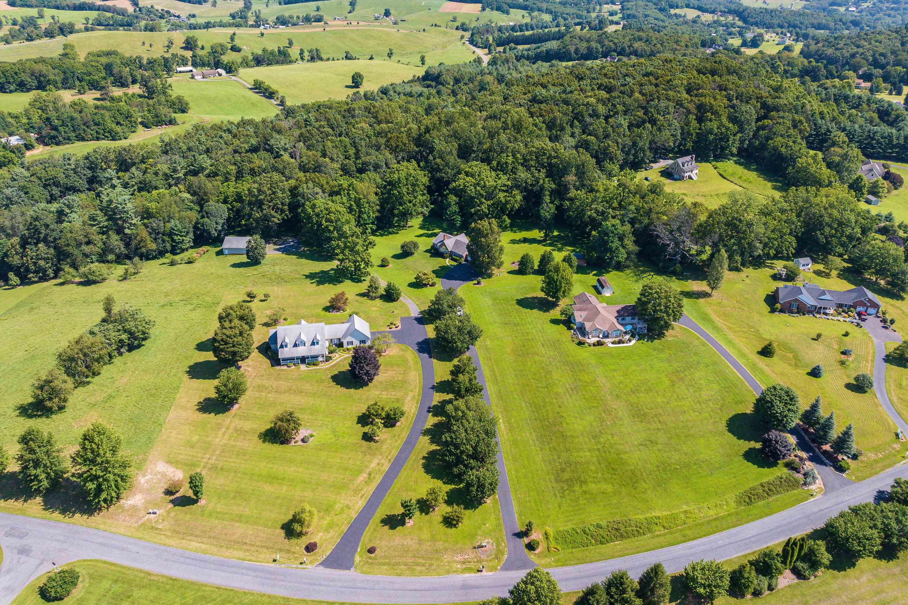 116 TALIAFERRO DR, CHURCHVILLE, Virginia 24421, 3 Bedrooms Bedrooms, ,3 BathroomsBathrooms,Residential,116 TALIAFERRO DR,667311 MLS # 667311