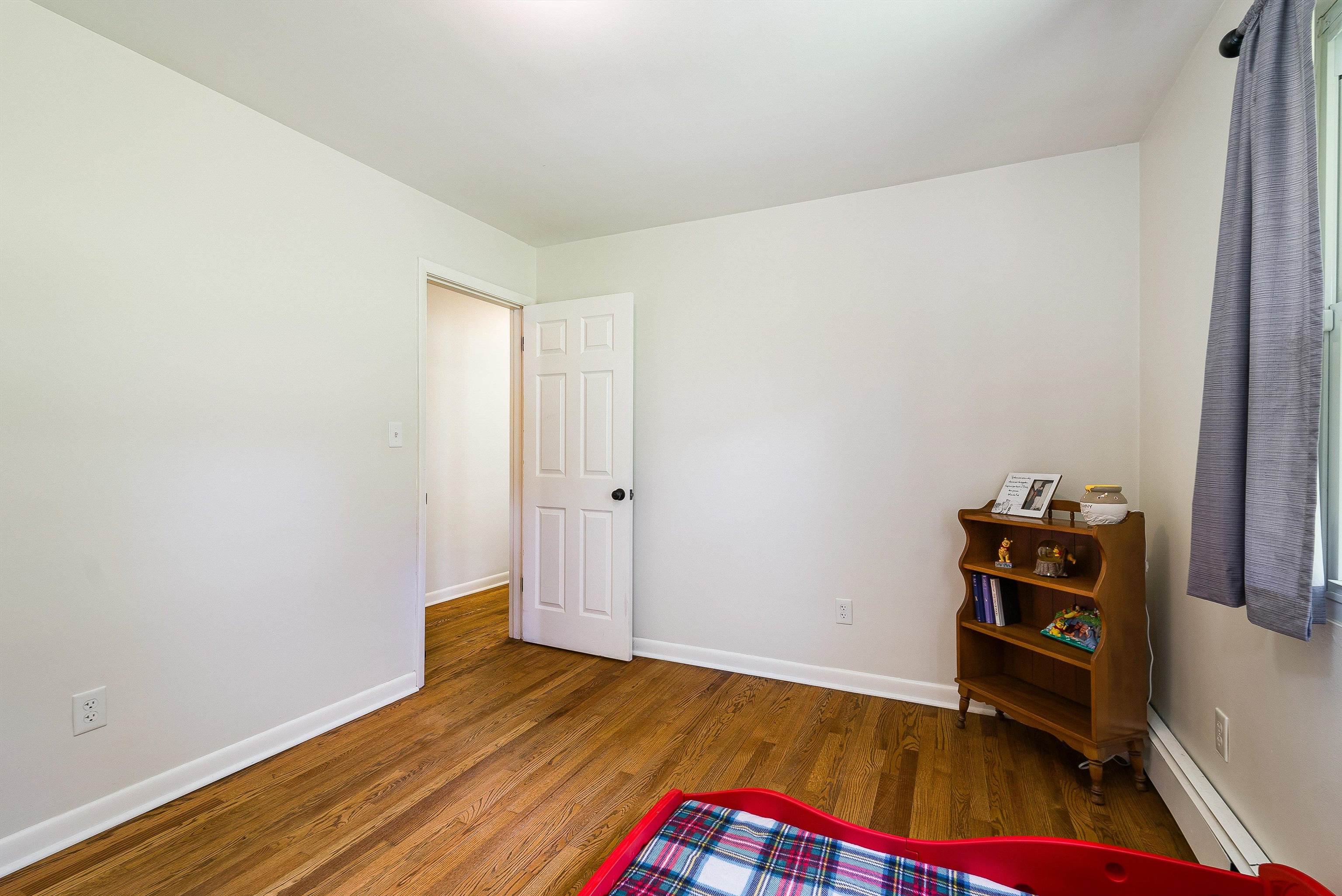 2260 PINE AVE, BUENA VISTA, Virginia 24416, 3 Bedrooms Bedrooms, ,1 BathroomBathrooms,Residential,2260 PINE AVE,667321 MLS # 667321