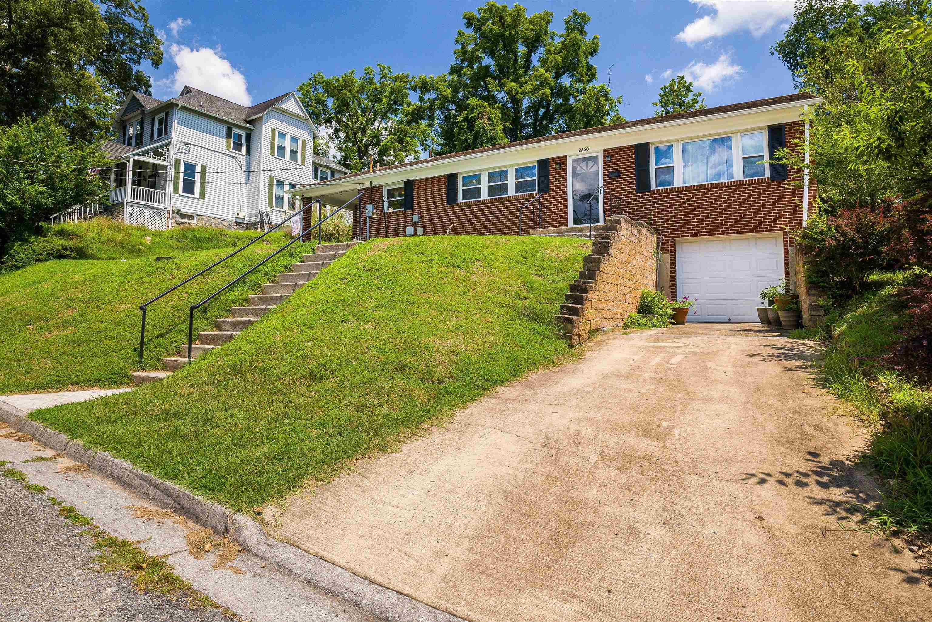 2260 PINE AVE, BUENA VISTA, Virginia 24416, 3 Bedrooms Bedrooms, ,1 BathroomBathrooms,Residential,2260 PINE AVE,667321 MLS # 667321