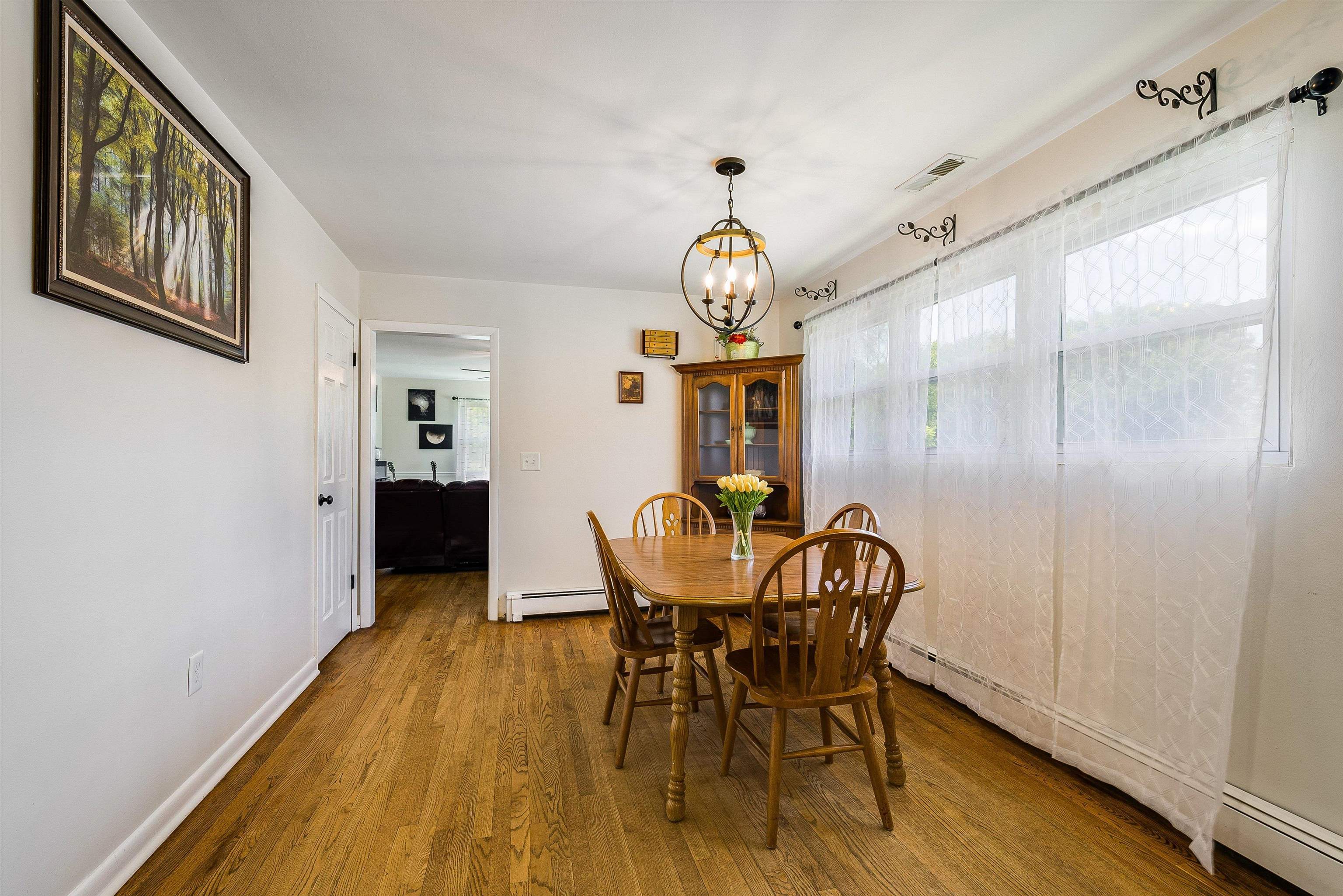 2260 PINE AVE, BUENA VISTA, Virginia 24416, 3 Bedrooms Bedrooms, ,1 BathroomBathrooms,Residential,2260 PINE AVE,667321 MLS # 667321