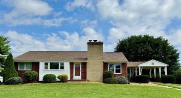 4562 OTTOBINE RD, DAYTON, Virginia 22821, 3 Bedrooms Bedrooms, ,1 BathroomBathrooms,Residential,4562 OTTOBINE RD,667322 MLS # 667322
