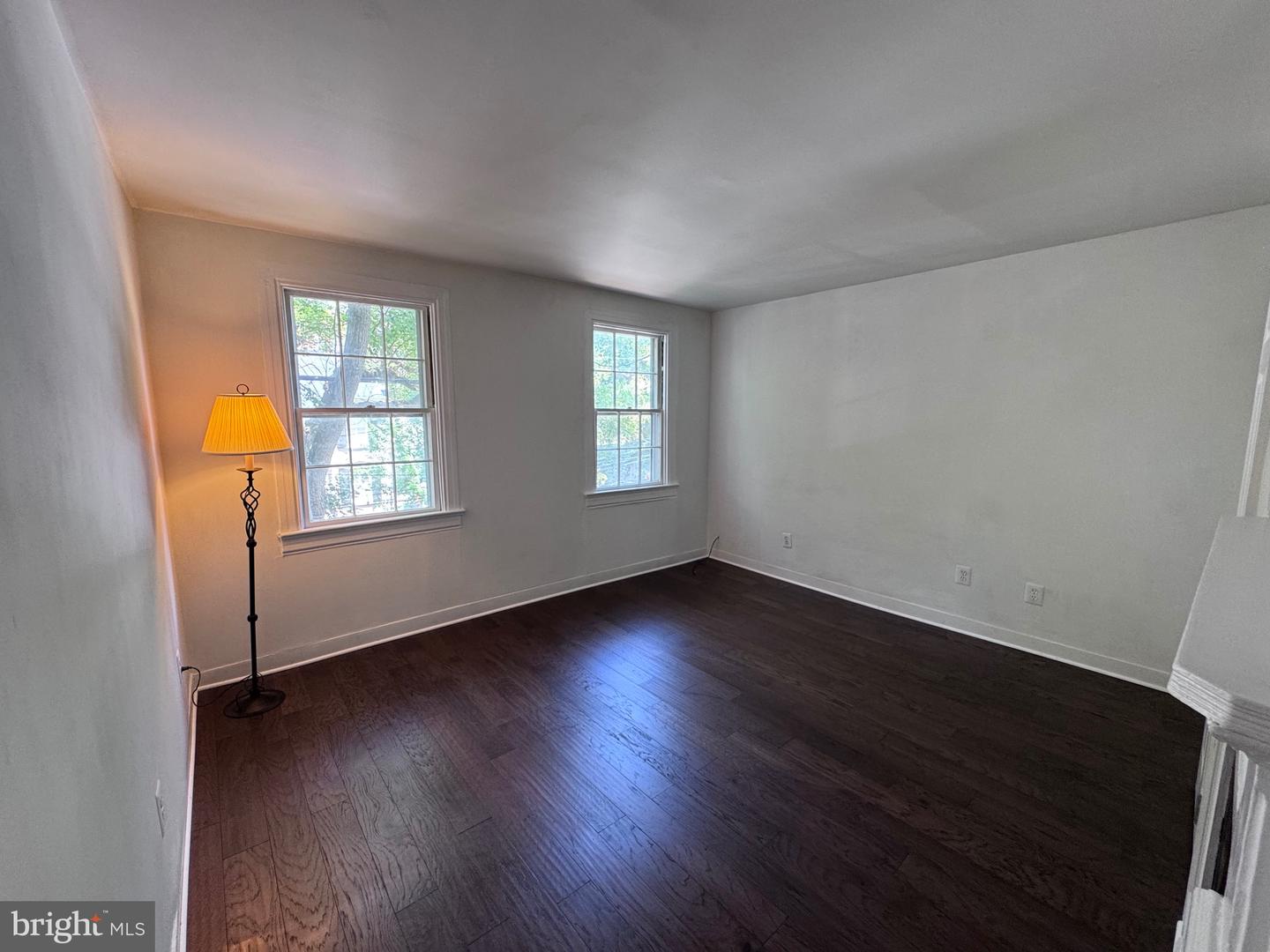 210 GIBBON ST, ALEXANDRIA, Virginia 22314, 2 Bedrooms Bedrooms, ,1 BathroomBathrooms,Residential,For sale,210 GIBBON ST,VAAX2047280 MLS # VAAX2047280