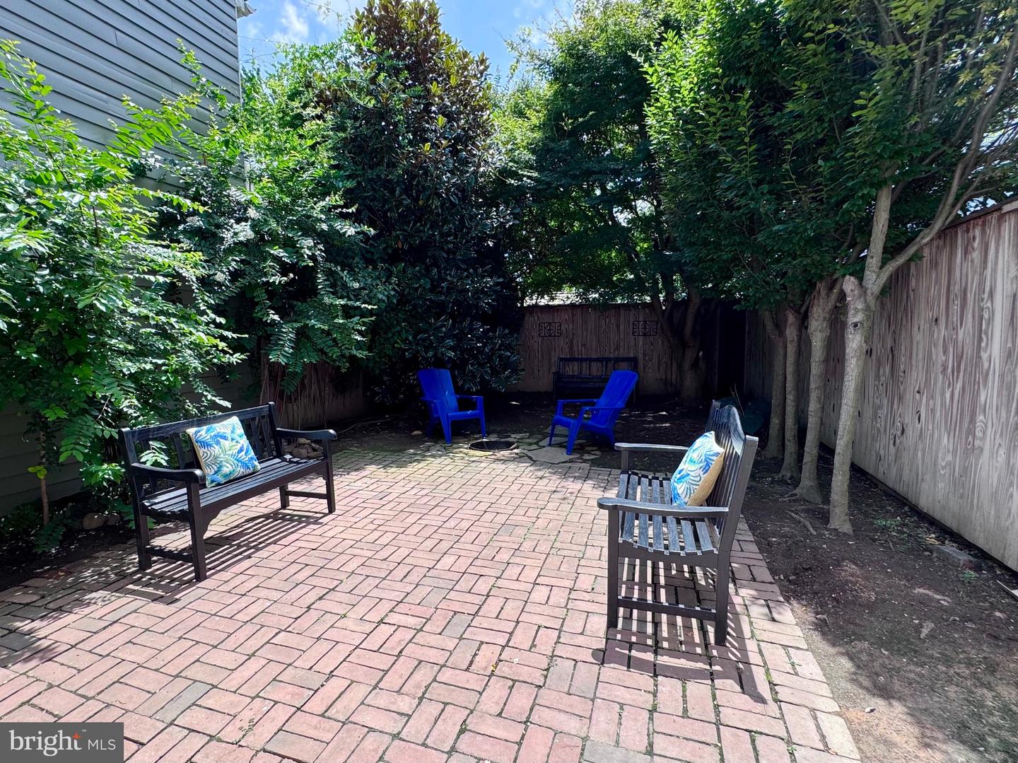 210 GIBBON ST, ALEXANDRIA, Virginia 22314, 2 Bedrooms Bedrooms, ,1 BathroomBathrooms,Residential,For sale,210 GIBBON ST,VAAX2047280 MLS # VAAX2047280
