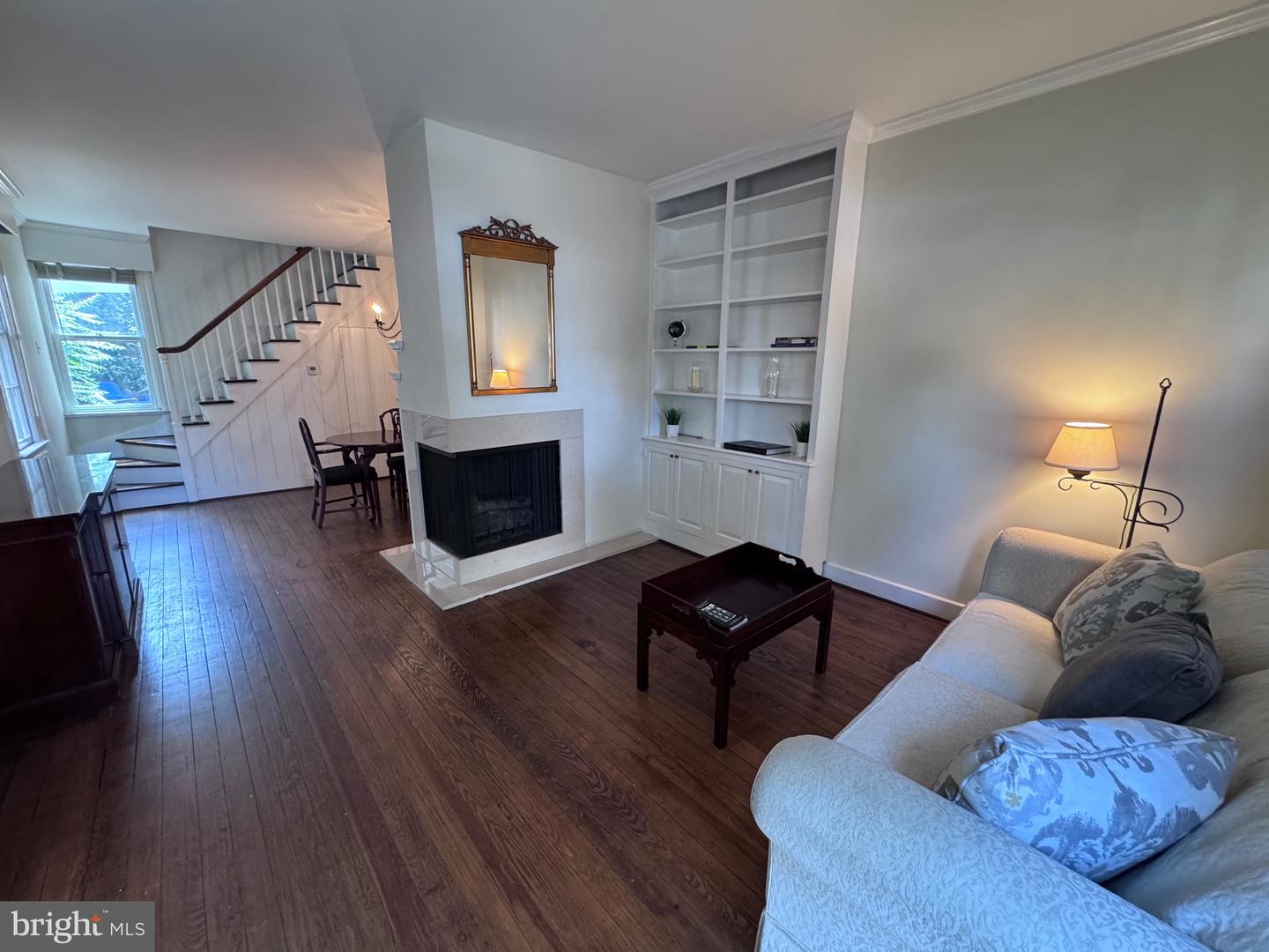 210 GIBBON ST, ALEXANDRIA, Virginia 22314, 2 Bedrooms Bedrooms, ,1 BathroomBathrooms,Residential,For sale,210 GIBBON ST,VAAX2047280 MLS # VAAX2047280