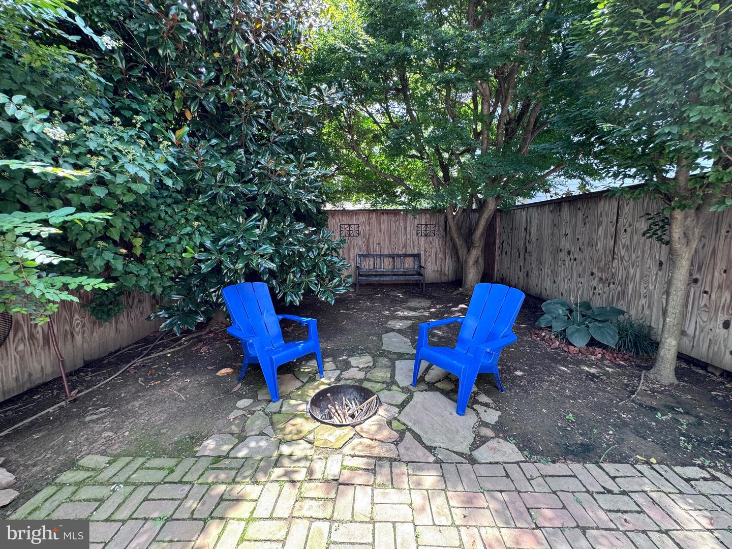 210 GIBBON ST, ALEXANDRIA, Virginia 22314, 2 Bedrooms Bedrooms, ,1 BathroomBathrooms,Residential,For sale,210 GIBBON ST,VAAX2047280 MLS # VAAX2047280