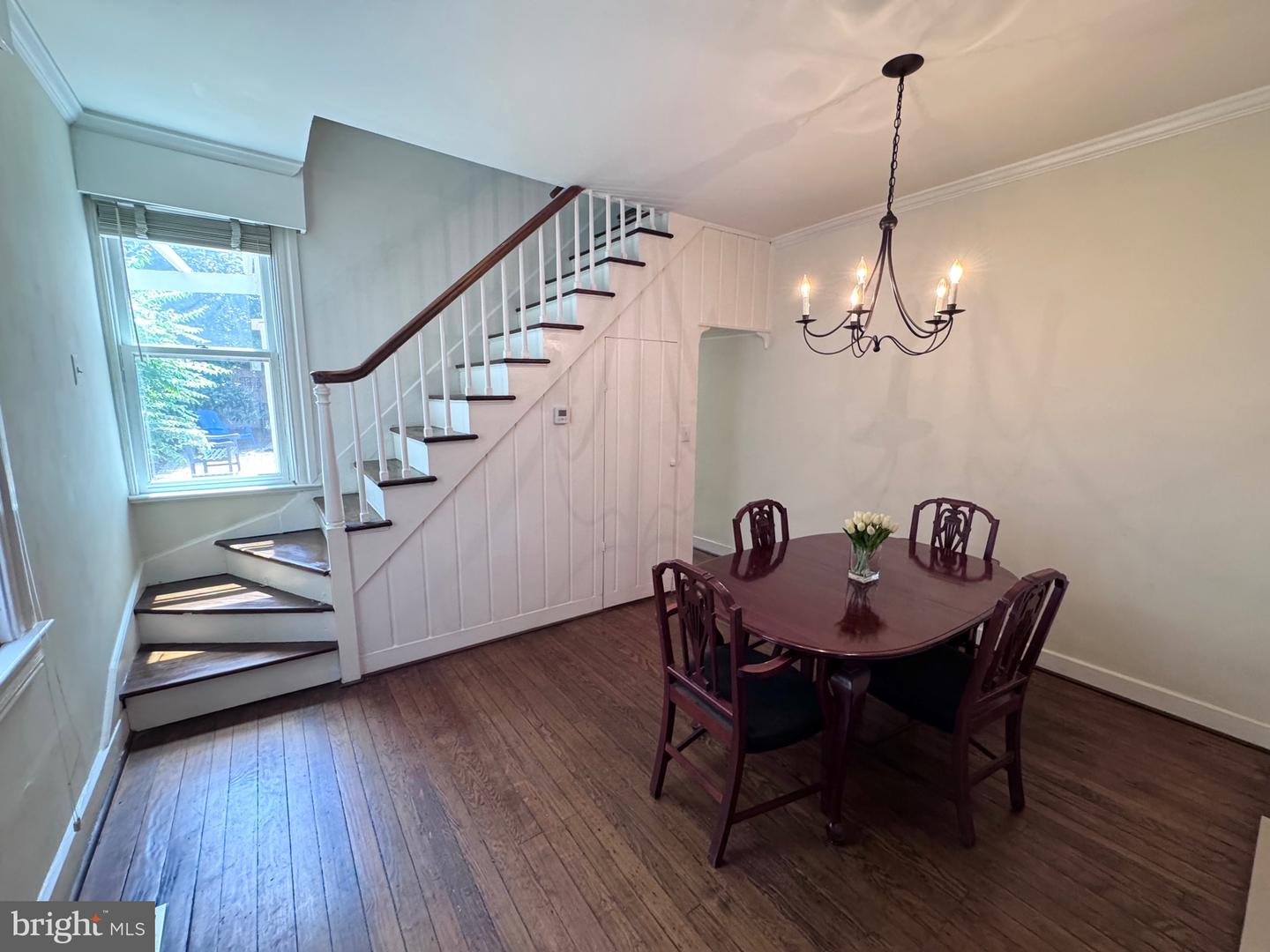 210 GIBBON ST, ALEXANDRIA, Virginia 22314, 2 Bedrooms Bedrooms, ,1 BathroomBathrooms,Residential,For sale,210 GIBBON ST,VAAX2047280 MLS # VAAX2047280