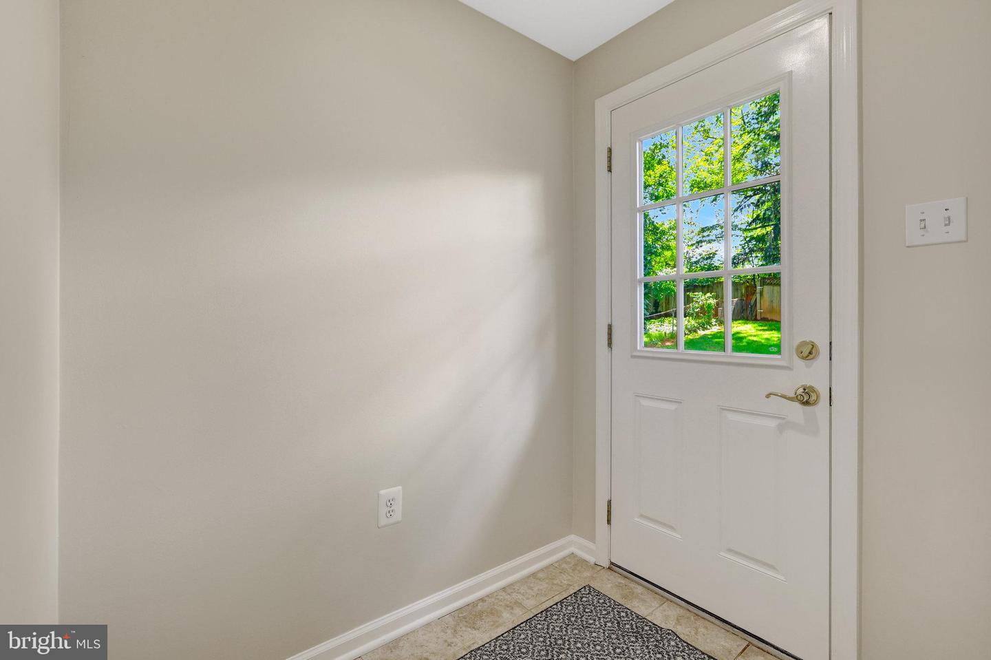 9513 SCARAB ST, VIENNA, Virginia 22182, 5 Bedrooms Bedrooms, ,3 BathroomsBathrooms,Residential,For sale,9513 SCARAB ST,VAFX2254410 MLS # VAFX2254410
