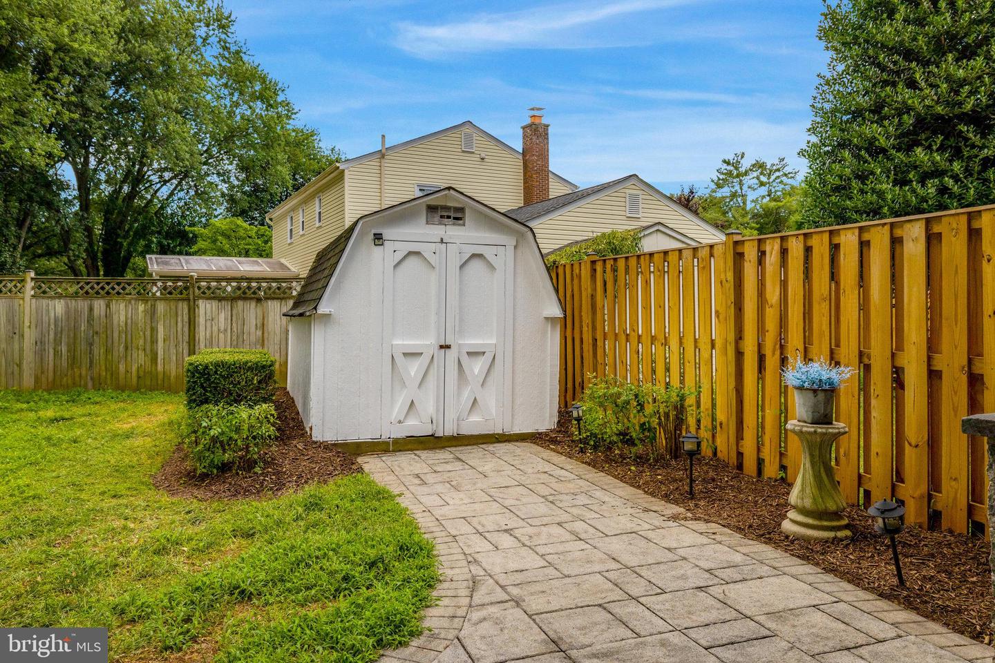 9513 SCARAB ST, VIENNA, Virginia 22182, 5 Bedrooms Bedrooms, ,3 BathroomsBathrooms,Residential,For sale,9513 SCARAB ST,VAFX2254410 MLS # VAFX2254410