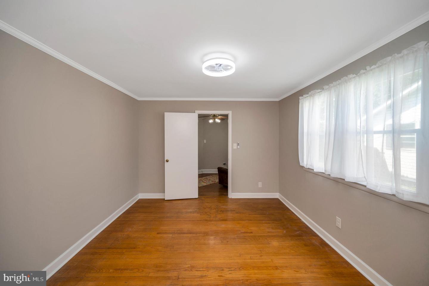 411 PRATT ST, FREDERICKSBURG, Virginia 22405, 2 Bedrooms Bedrooms, ,1 BathroomBathrooms,Residential,For sale,411 PRATT ST,VAST2040644 MLS # VAST2040644