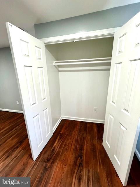 406 W MAPLE AVE, STERLING, Virginia 20164, 6 Bedrooms Bedrooms, ,2 BathroomsBathrooms,Residential,For sale,406 W MAPLE AVE,VALO2102046 MLS # VALO2102046