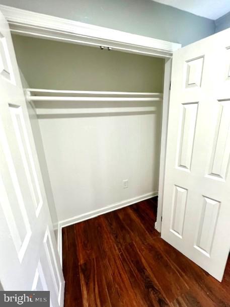 406 W MAPLE AVE, STERLING, Virginia 20164, 6 Bedrooms Bedrooms, ,2 BathroomsBathrooms,Residential,For sale,406 W MAPLE AVE,VALO2102046 MLS # VALO2102046