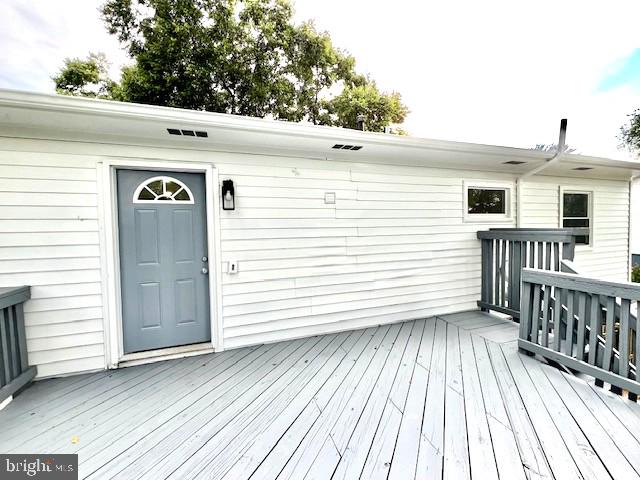 406 W MAPLE AVE, STERLING, Virginia 20164, 6 Bedrooms Bedrooms, ,2 BathroomsBathrooms,Residential,For sale,406 W MAPLE AVE,VALO2102046 MLS # VALO2102046