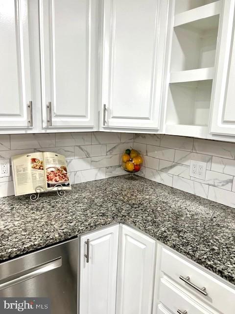 406 W MAPLE AVE, STERLING, Virginia 20164, 6 Bedrooms Bedrooms, ,2 BathroomsBathrooms,Residential,For sale,406 W MAPLE AVE,VALO2102046 MLS # VALO2102046