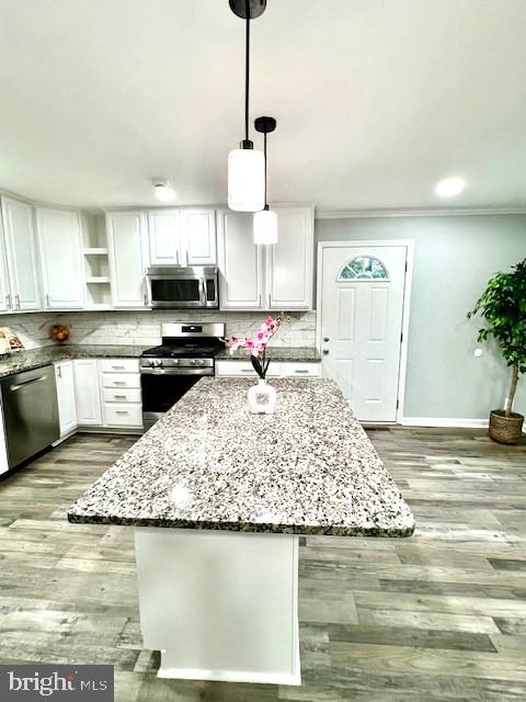 406 W MAPLE AVE, STERLING, Virginia 20164, 6 Bedrooms Bedrooms, ,2 BathroomsBathrooms,Residential,For sale,406 W MAPLE AVE,VALO2102046 MLS # VALO2102046