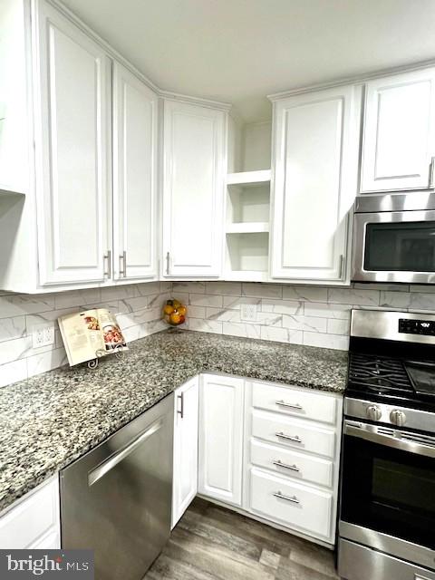 406 W MAPLE AVE, STERLING, Virginia 20164, 6 Bedrooms Bedrooms, ,2 BathroomsBathrooms,Residential,For sale,406 W MAPLE AVE,VALO2102046 MLS # VALO2102046